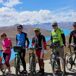 Biking tour in Tibet