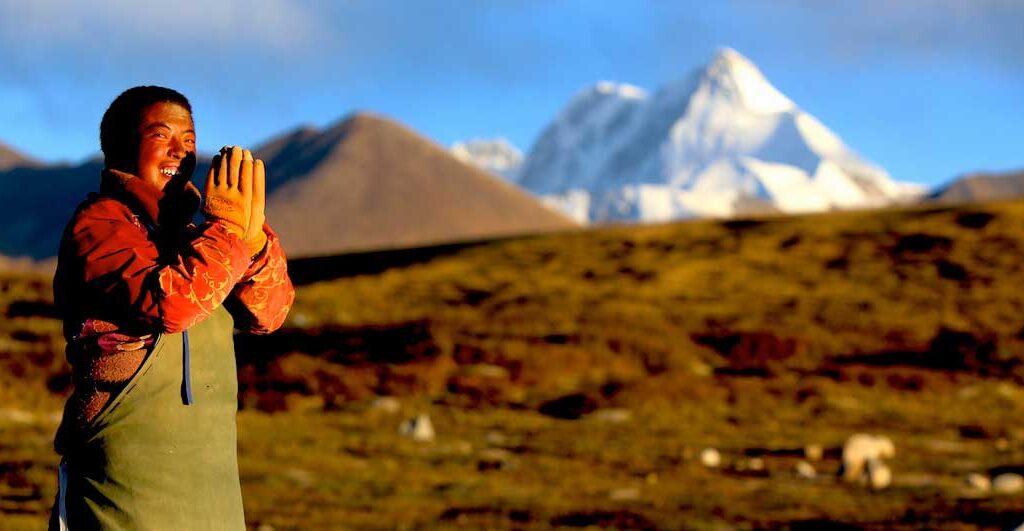 local Tibet owned travel agency in Lhasa
