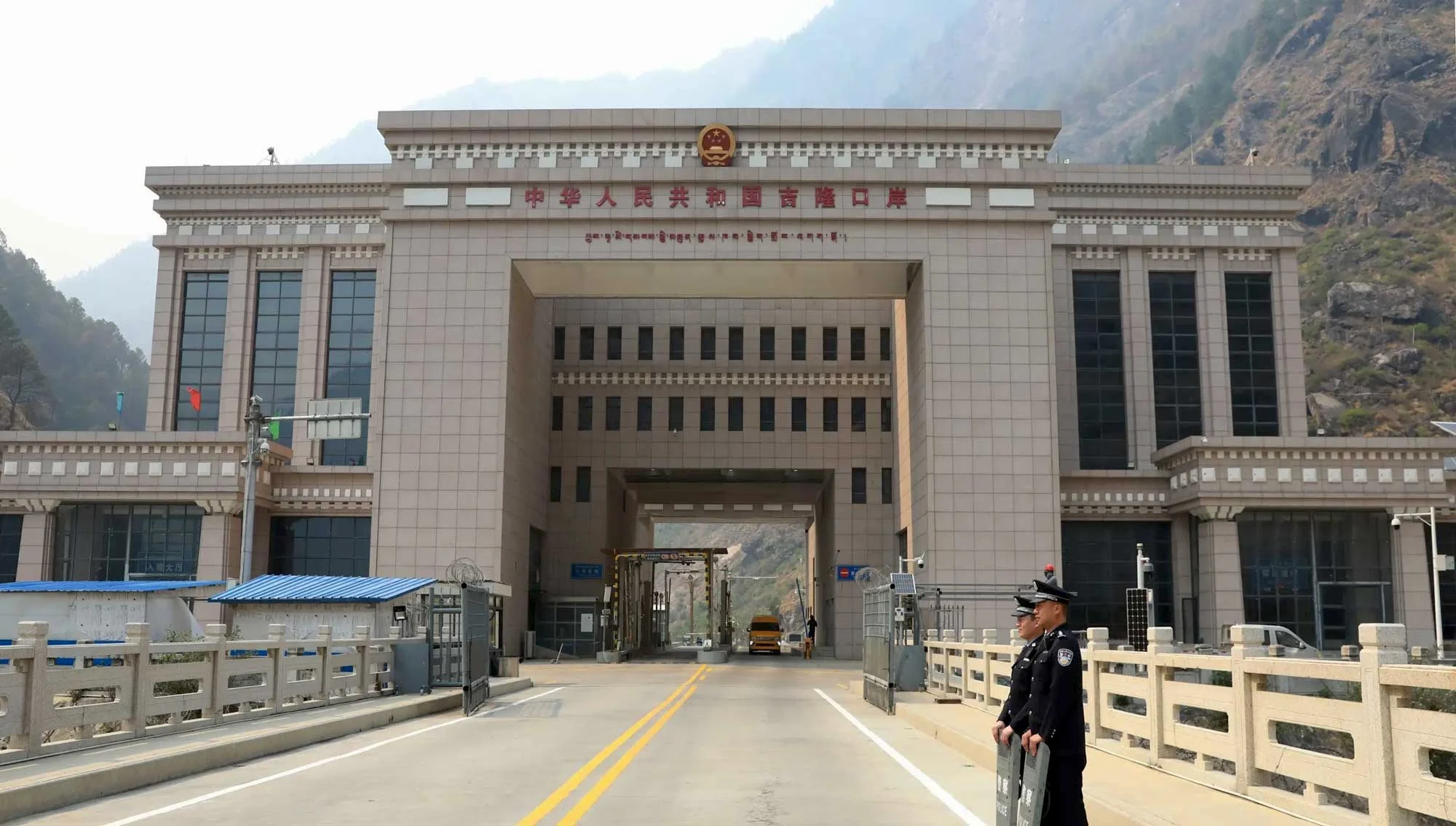 G216 road closures Kyirong